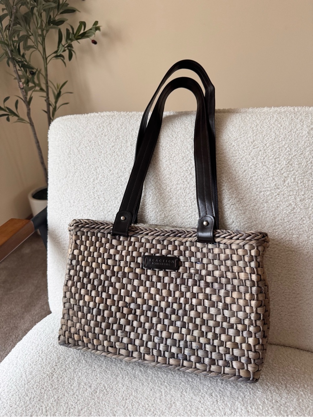Kenneth Cole Reaction Woven Straw Tote Bag Bluish Gray
